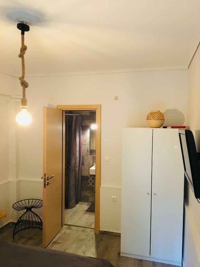 Anastasis Apartment In Palaio Faliro Athens Exterior photo